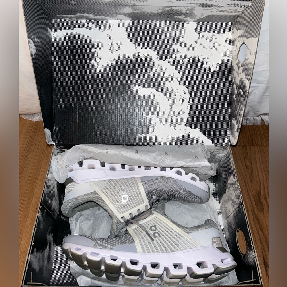 On CloudSwift woman’s 9.5